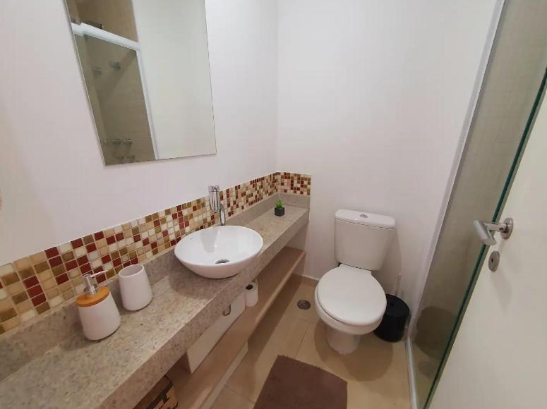 Apartamento Mensal Studio Prox Shopping Frei Caneca 103, 105, 203