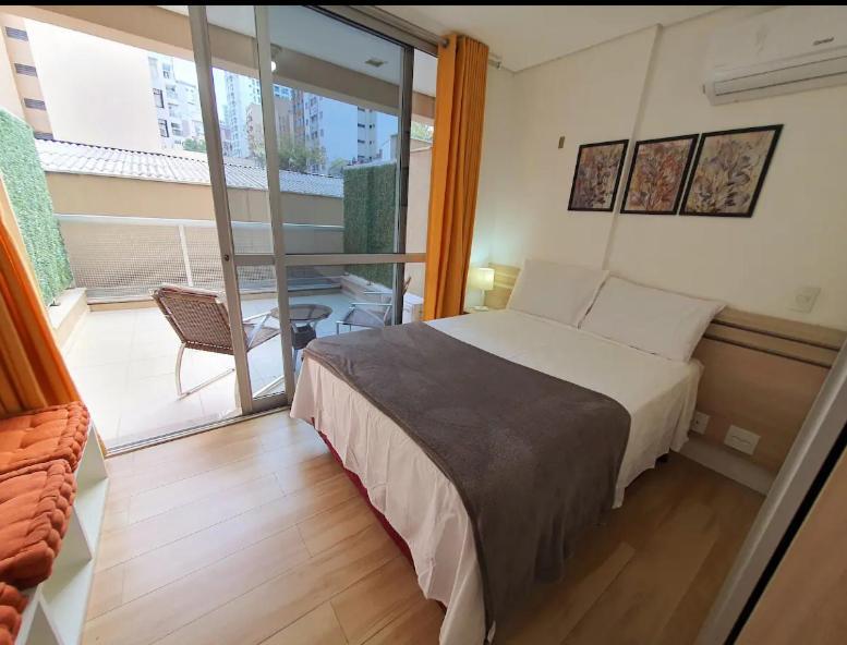 Apartamento Mensal Studio Prox Shopping Frei Caneca 103, 105, 203 São Paulo