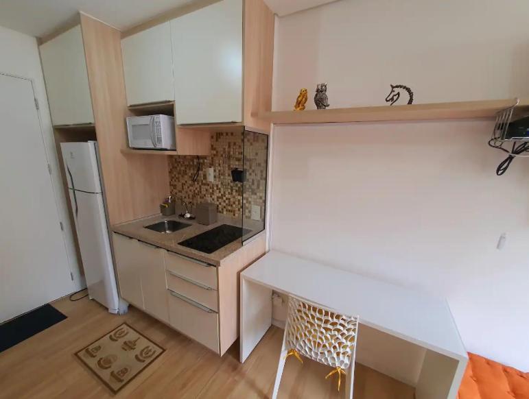 Apartamento Mensal Studio Prox Shopping Frei Caneca 103, 105, 203